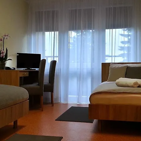 Fortis Hostal Ostroleka (Ostroleka)